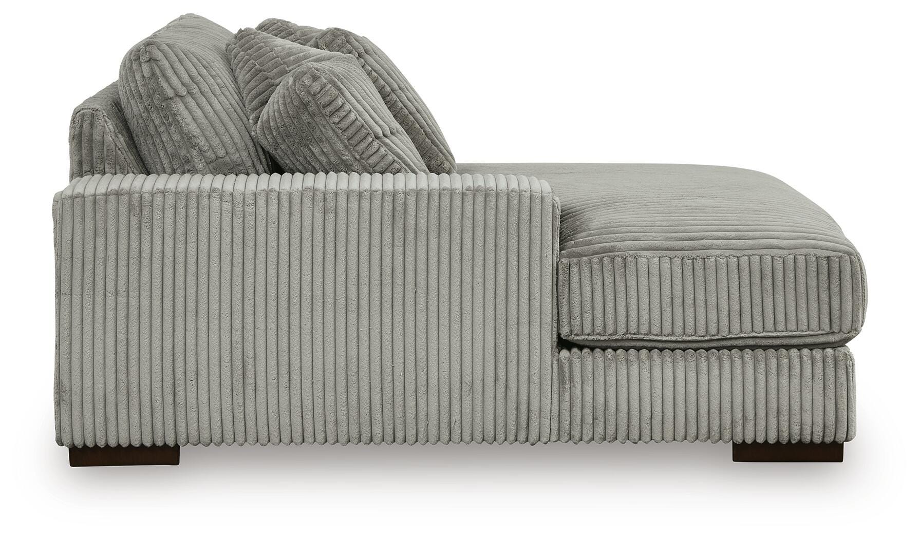 Lindyn Sectional with Chaise - Image 9