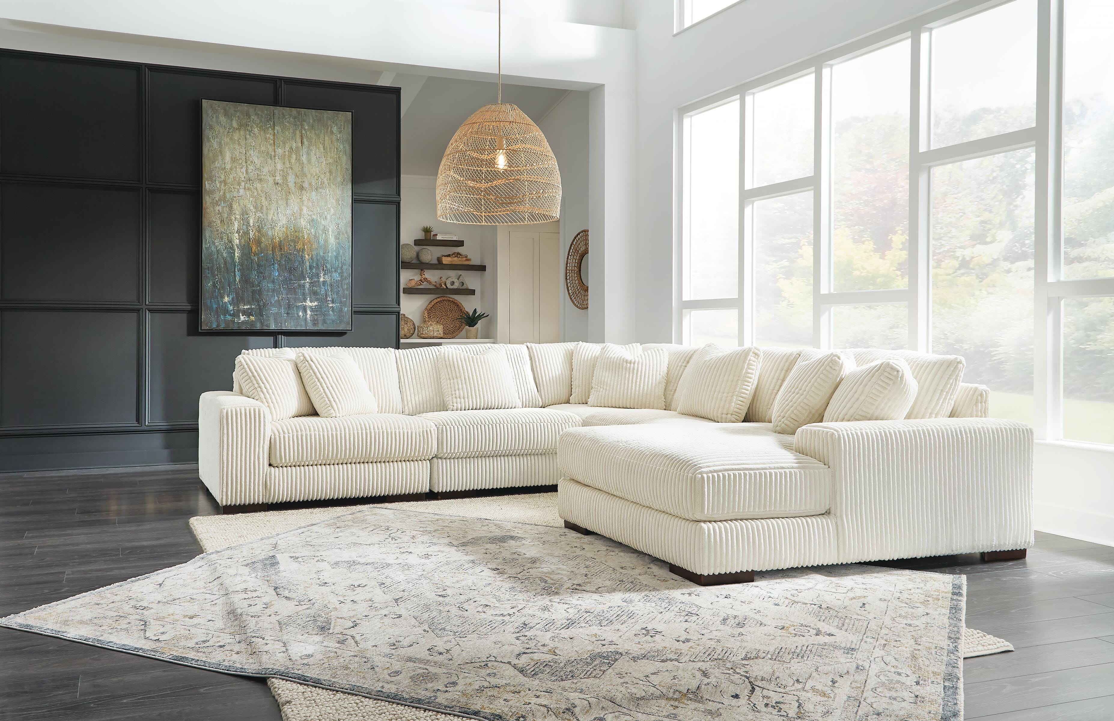 Lindyn Sectional with Chaise - Image 96