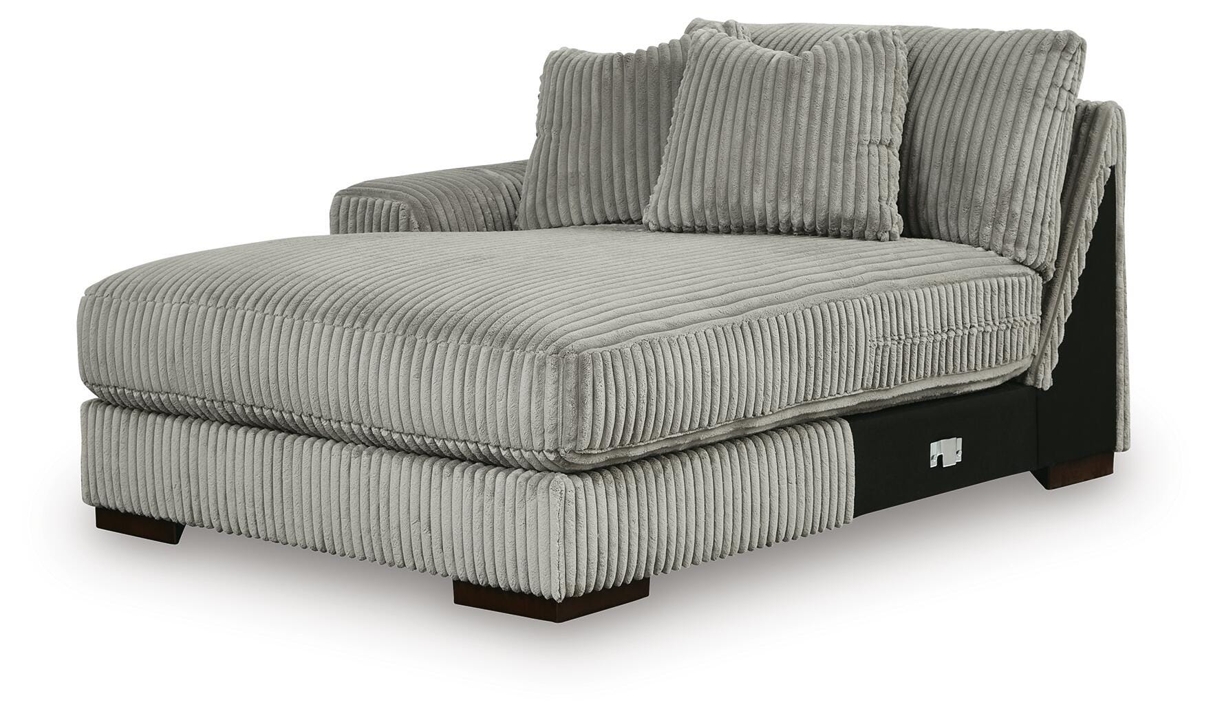Lindyn Sectional with Double Chaise - Image 7