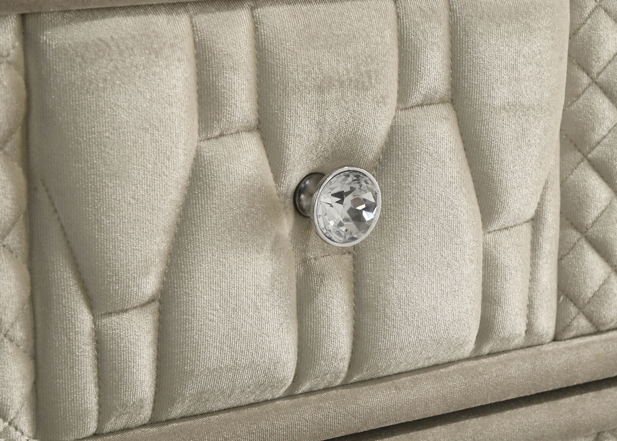 Lorient Bedroom Set - Image 14