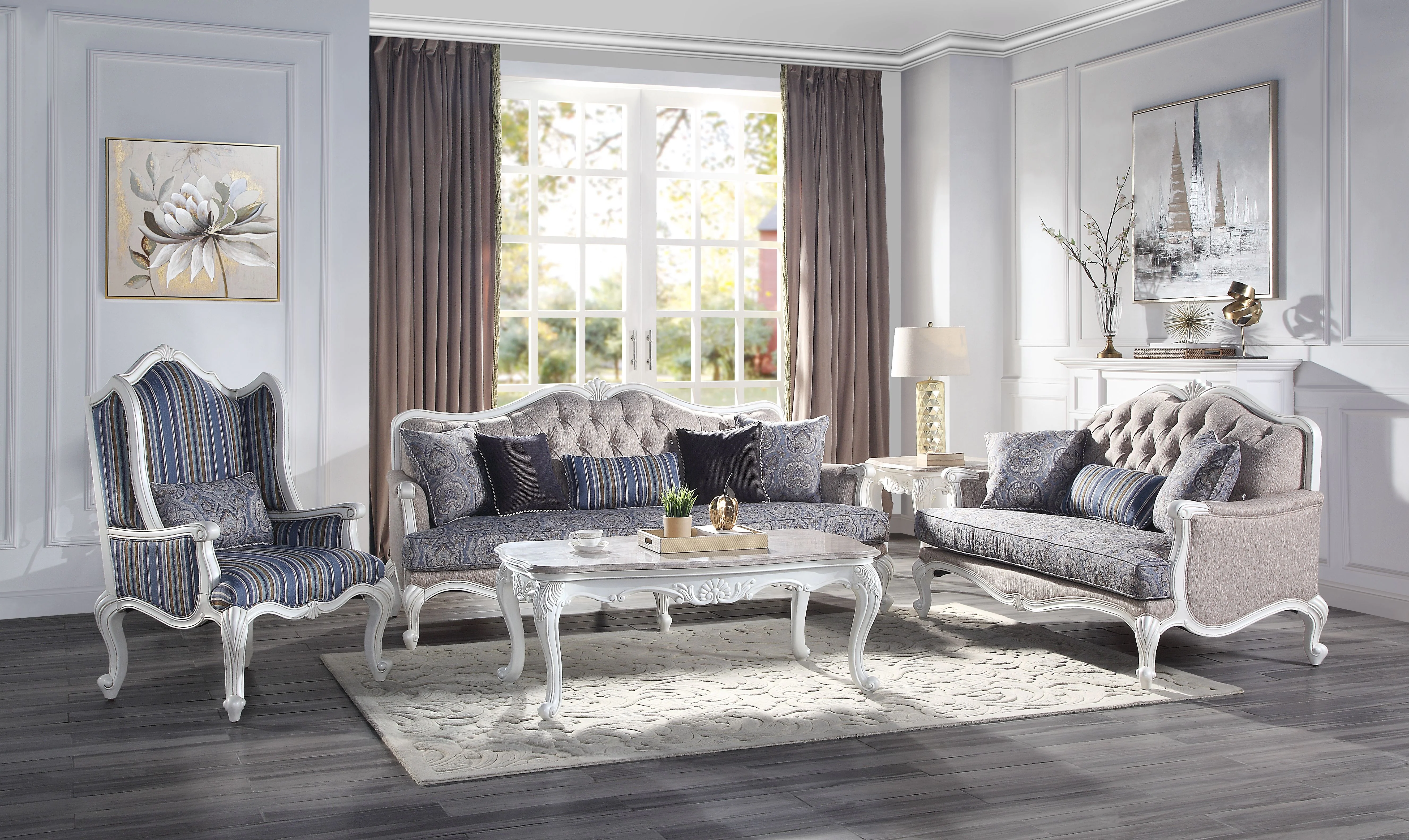 Loveseat w/3 Pillows - Image 6