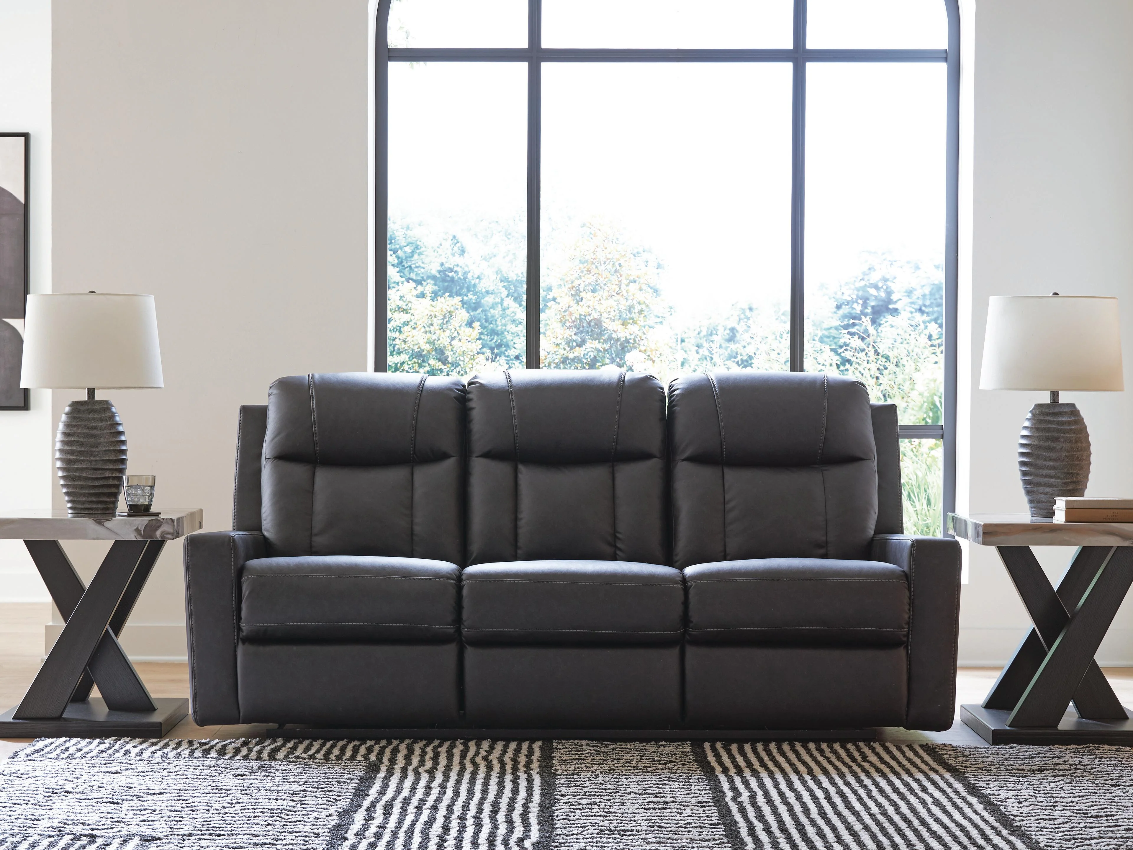 Mackmenville Reclining Sofa - Image 12