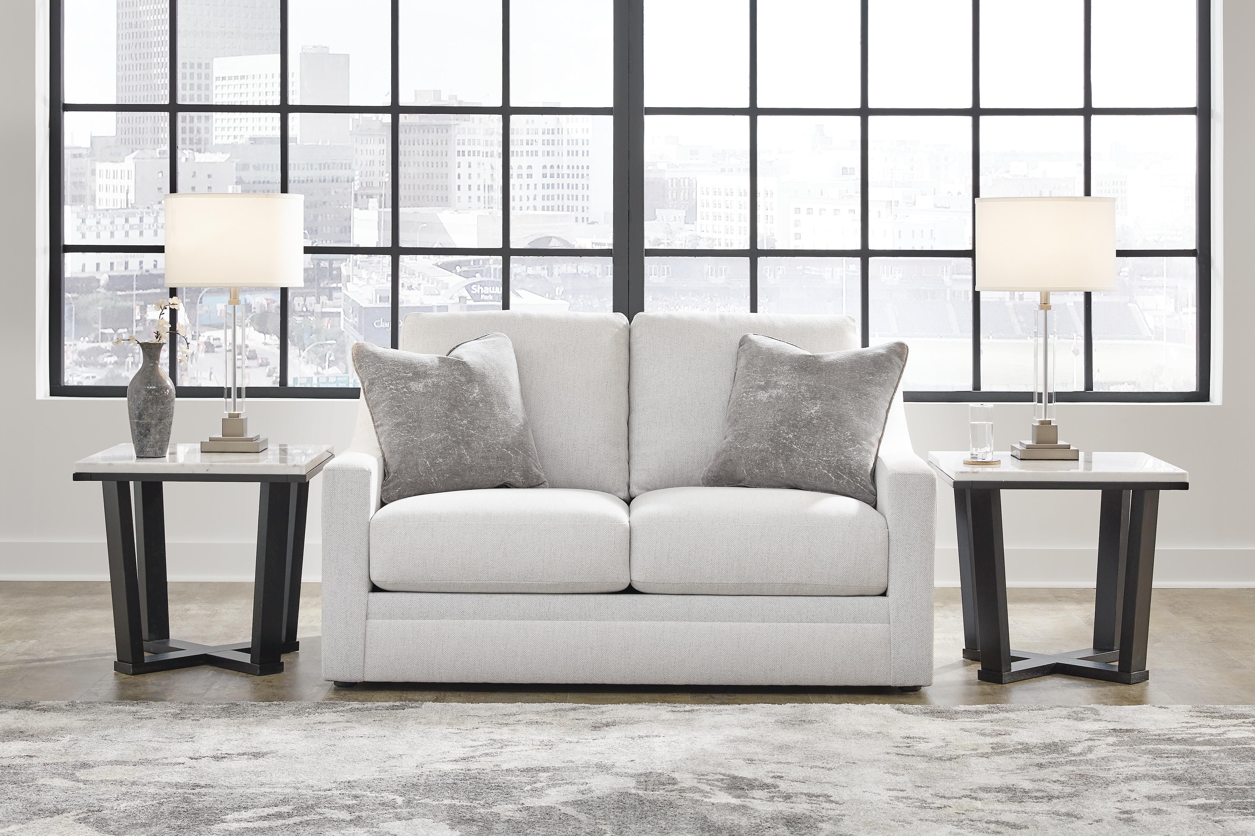 Maitelynn Loveseat - Image 2