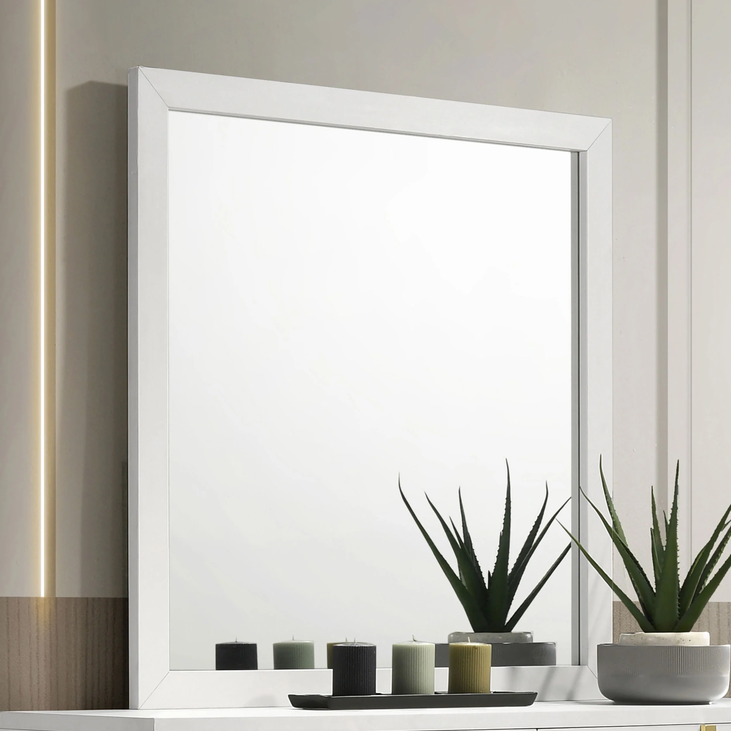 Marceline Dresser Mirror - Image 2