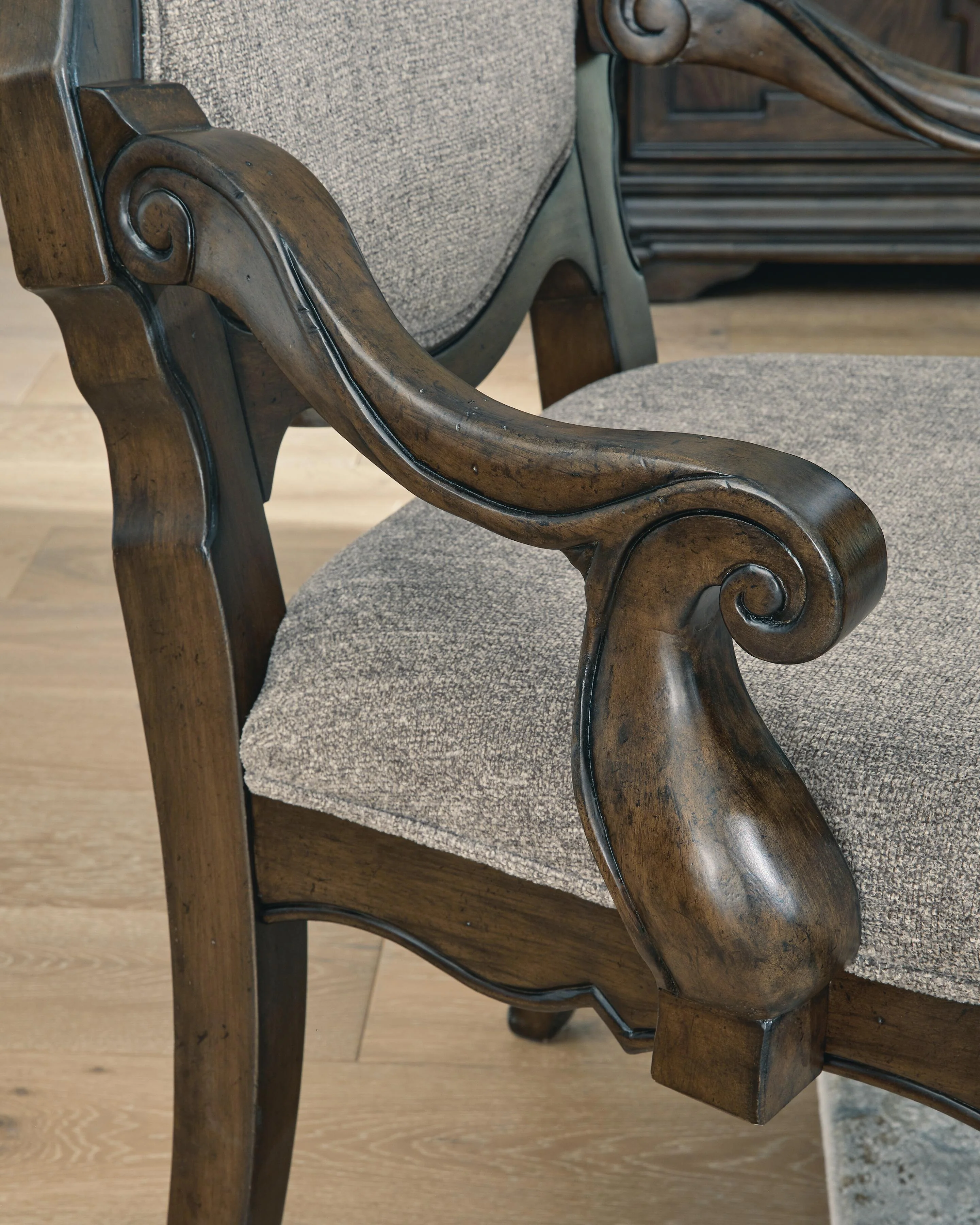 Maylee Dining Room Set - Image 87