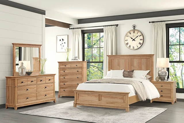 McHenry E.King Bed - Image 2