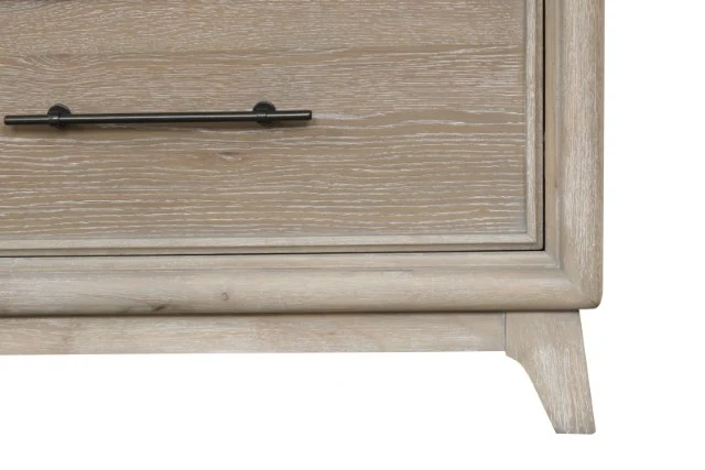Midhurst Dresser - Image 4
