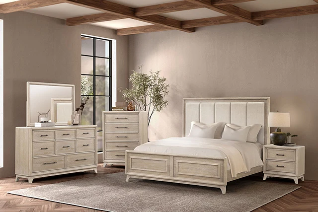 Midhurst E.King & Queen Bed - Image 2