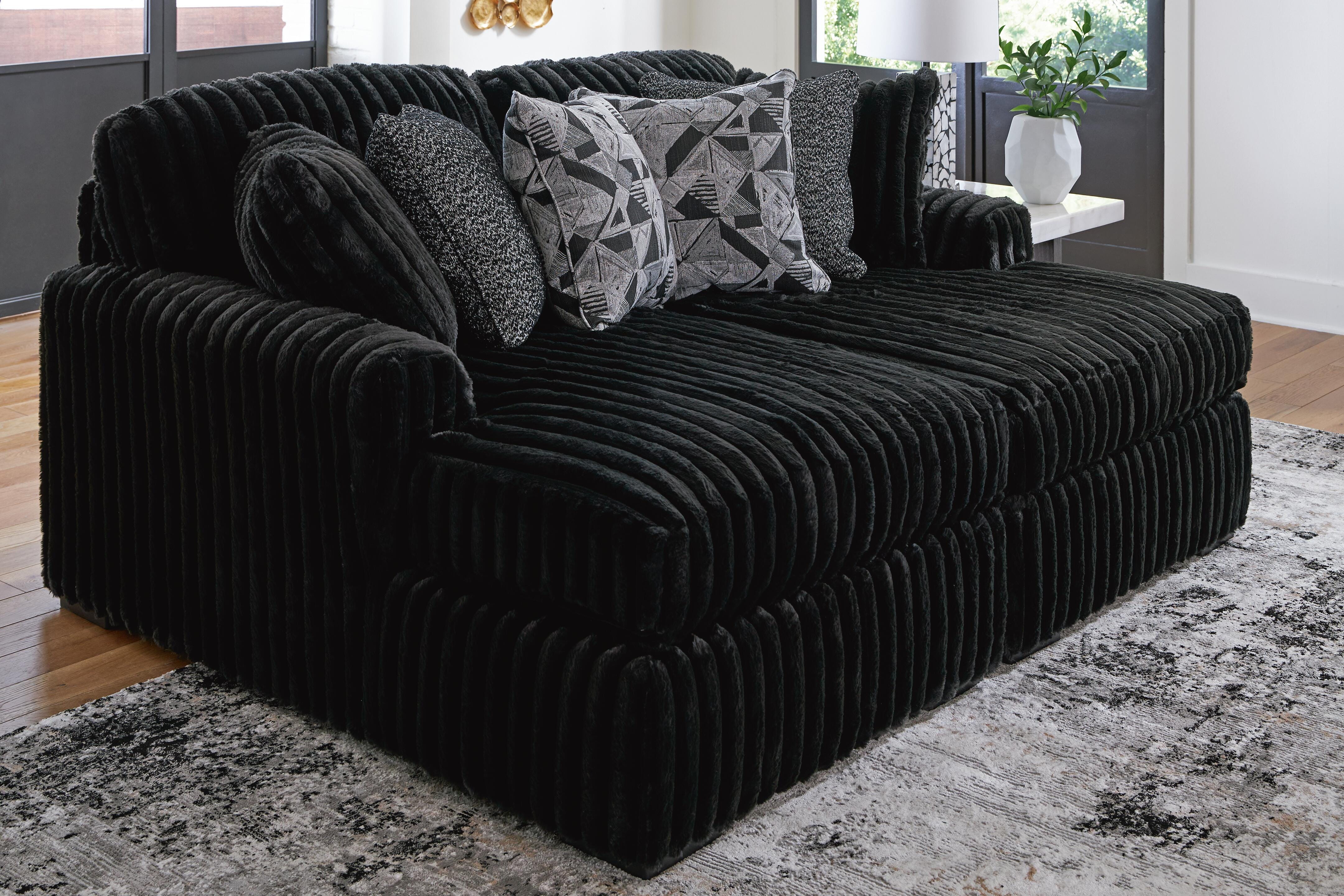 Midnight-Madness Super Chaise - Image 2