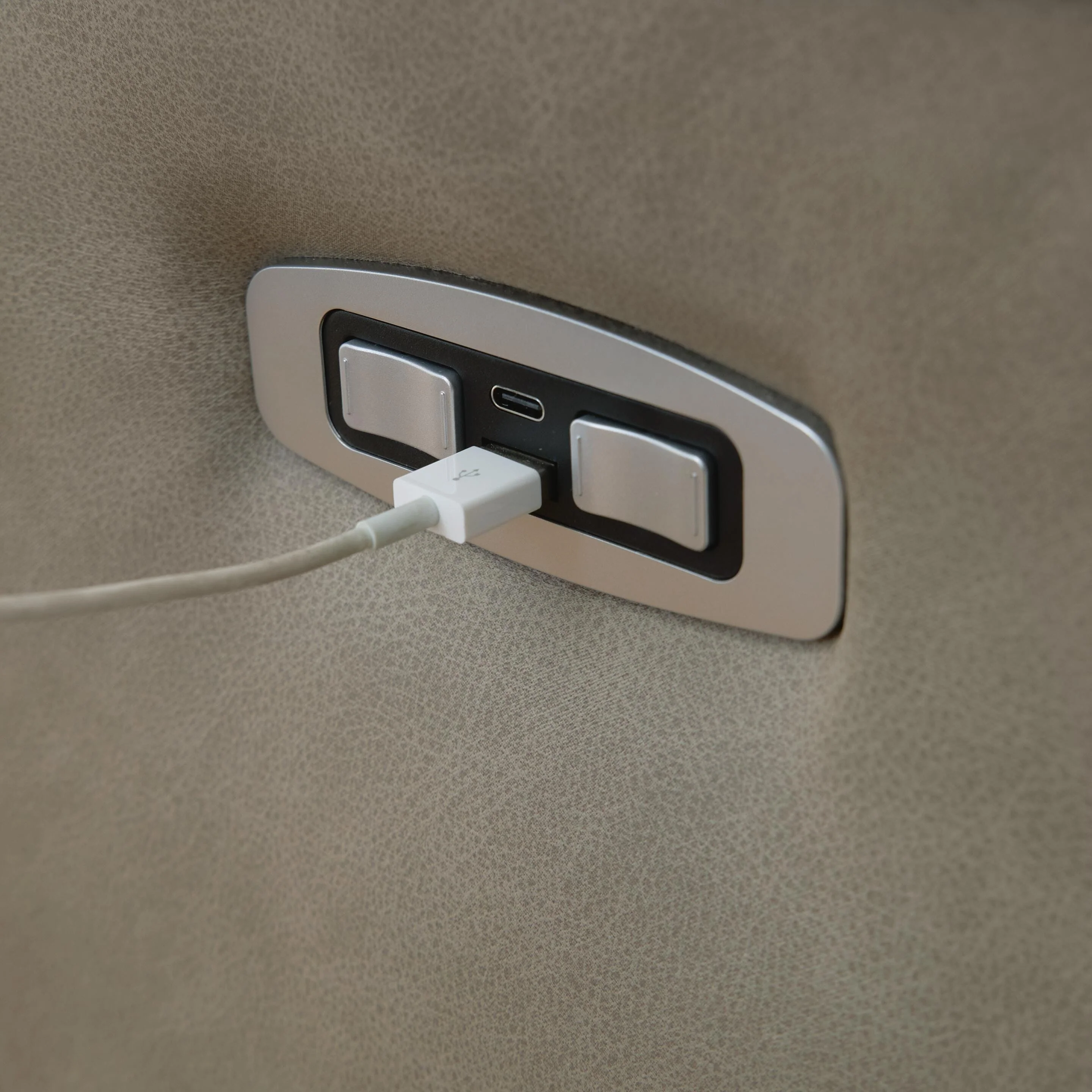 Narwhal Place Reclining Sectional with Storage Console - Image 7