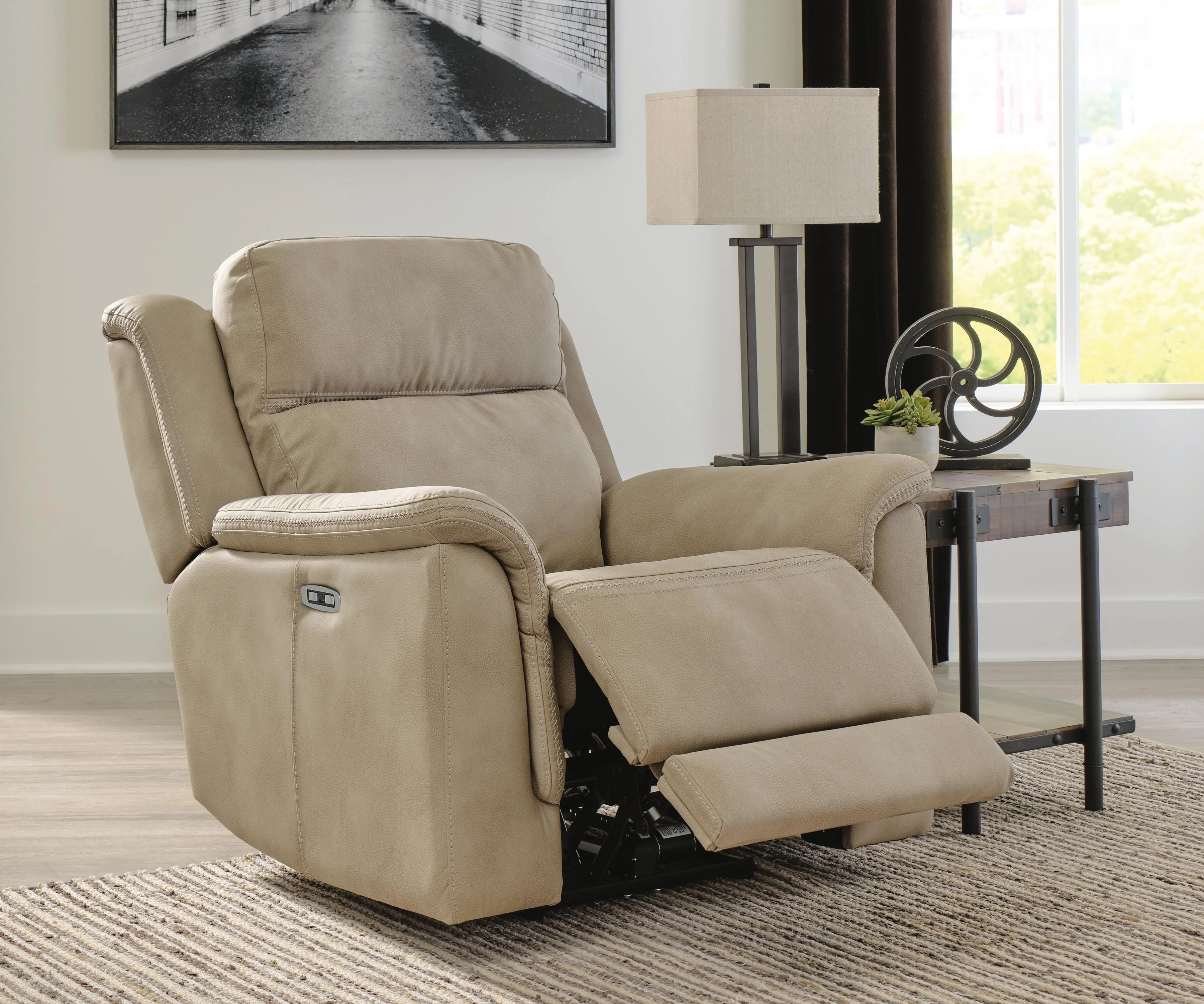 Next-Gen DuraPella Power Recliner - Image 22