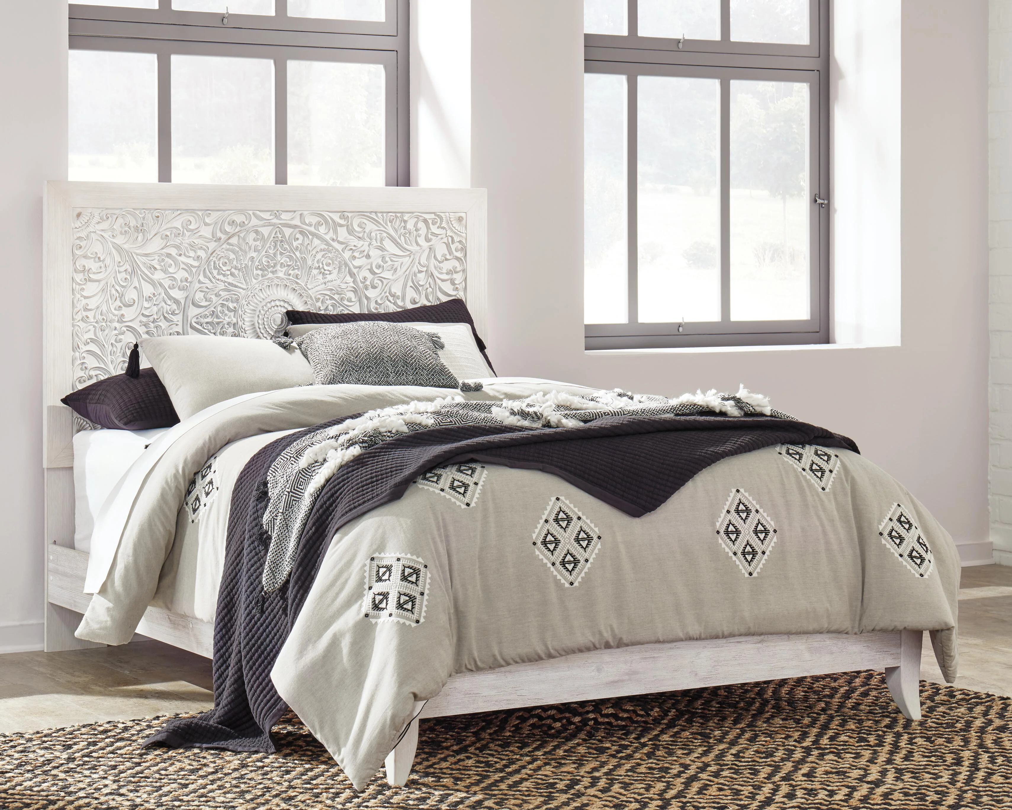 Paxberry Bedroom Set - Image 11