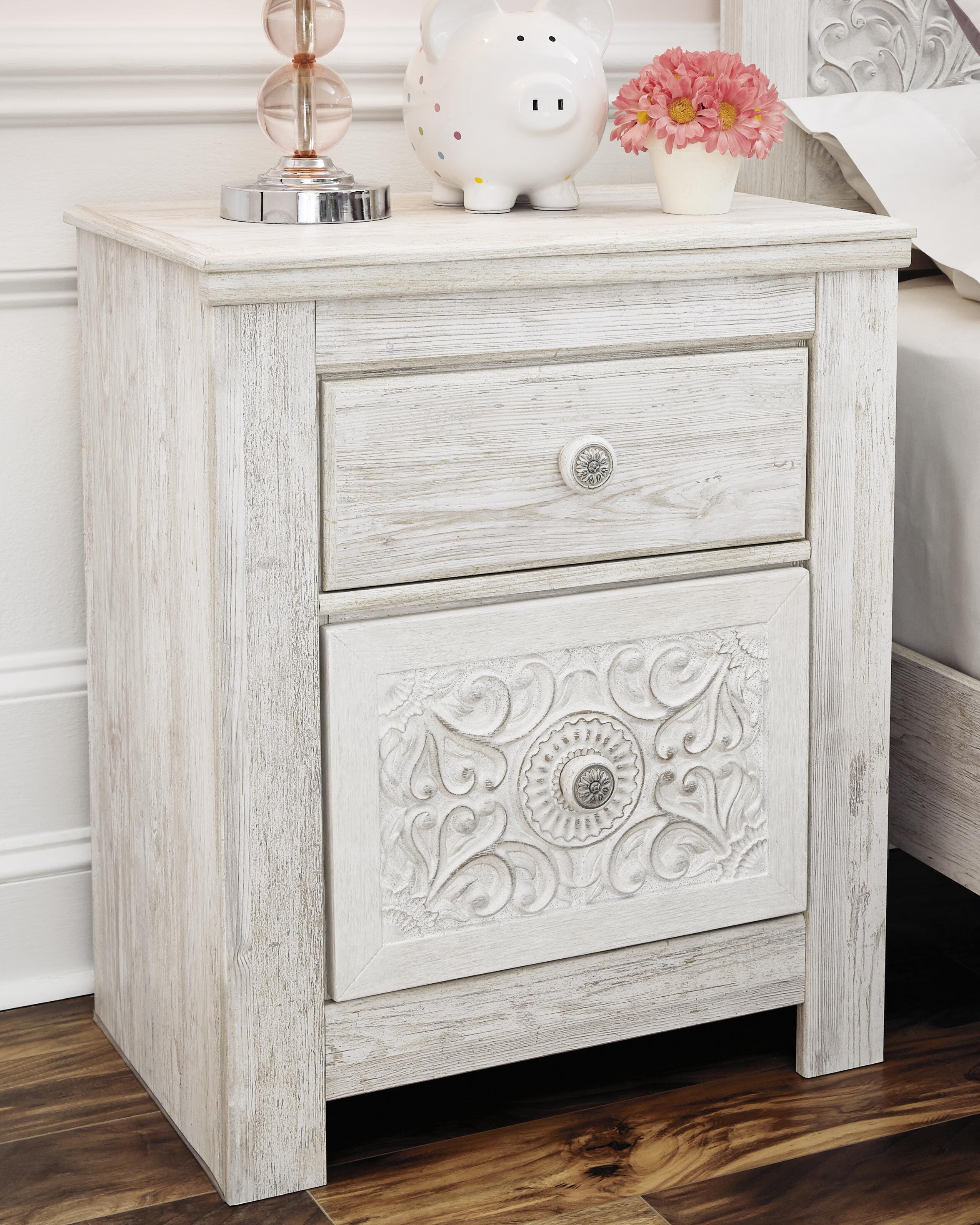 Paxberry Bedroom Set - Image 22