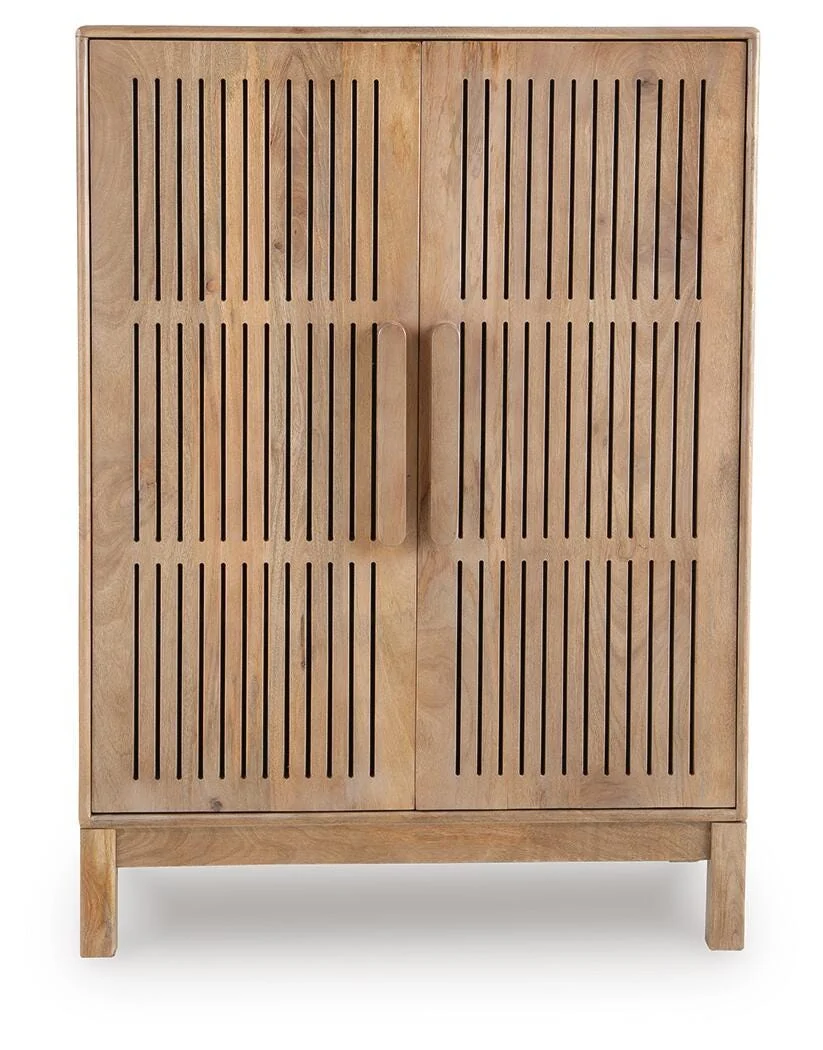 Pellamour Bar Cabinet - Image 4