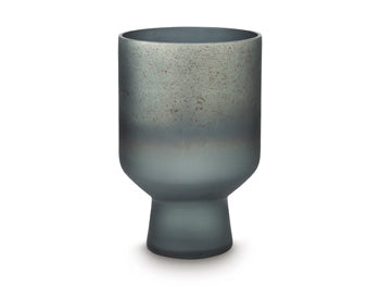 Pennmore Vase - Image 3