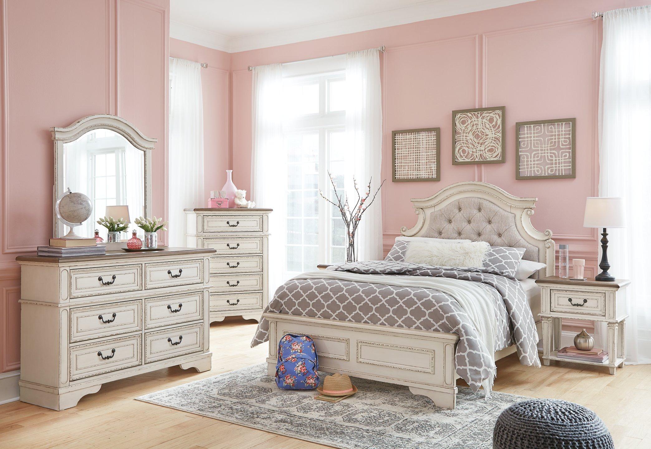 Realyn Bed - Image 55