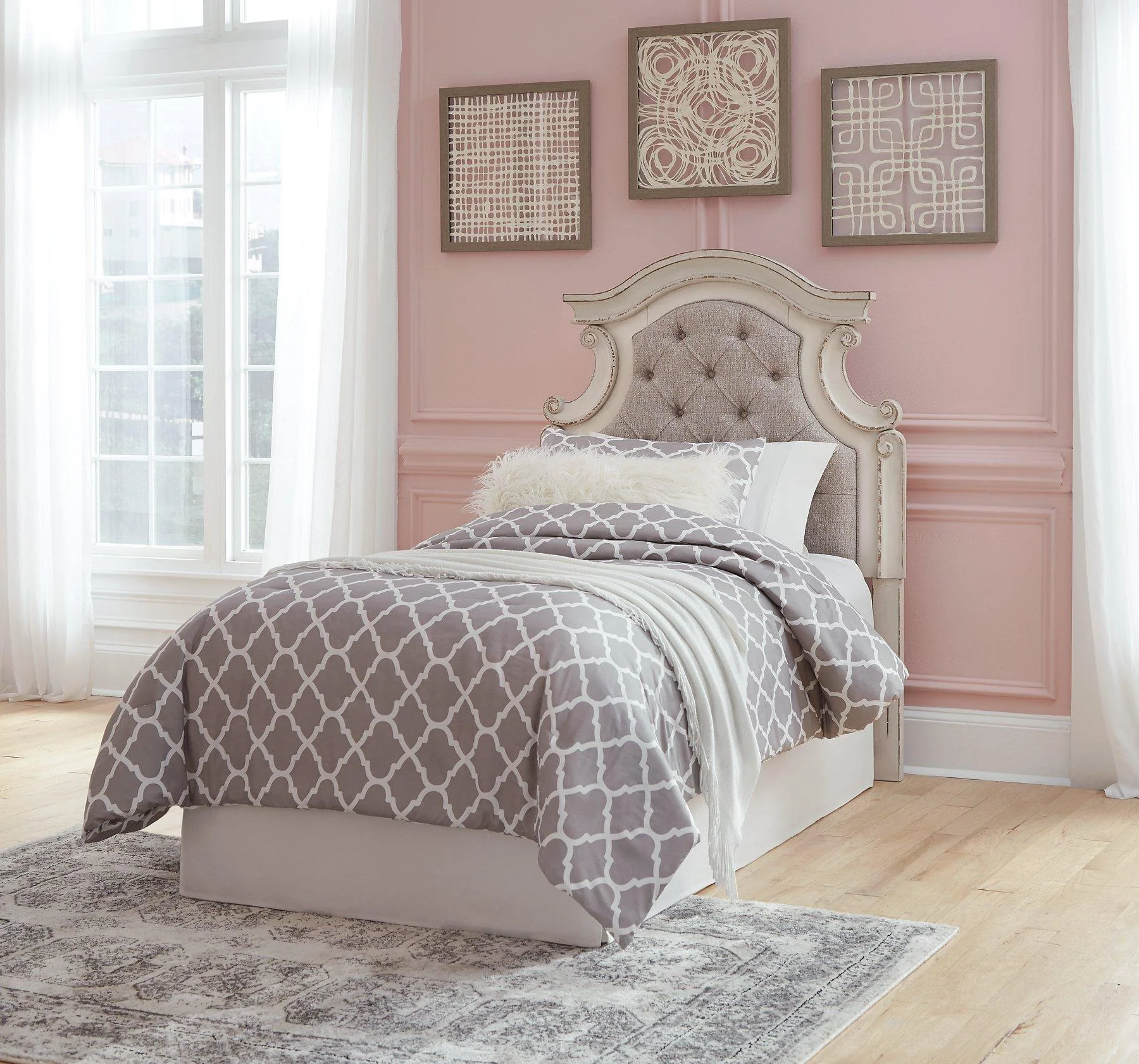 Realyn Bed - Image 67