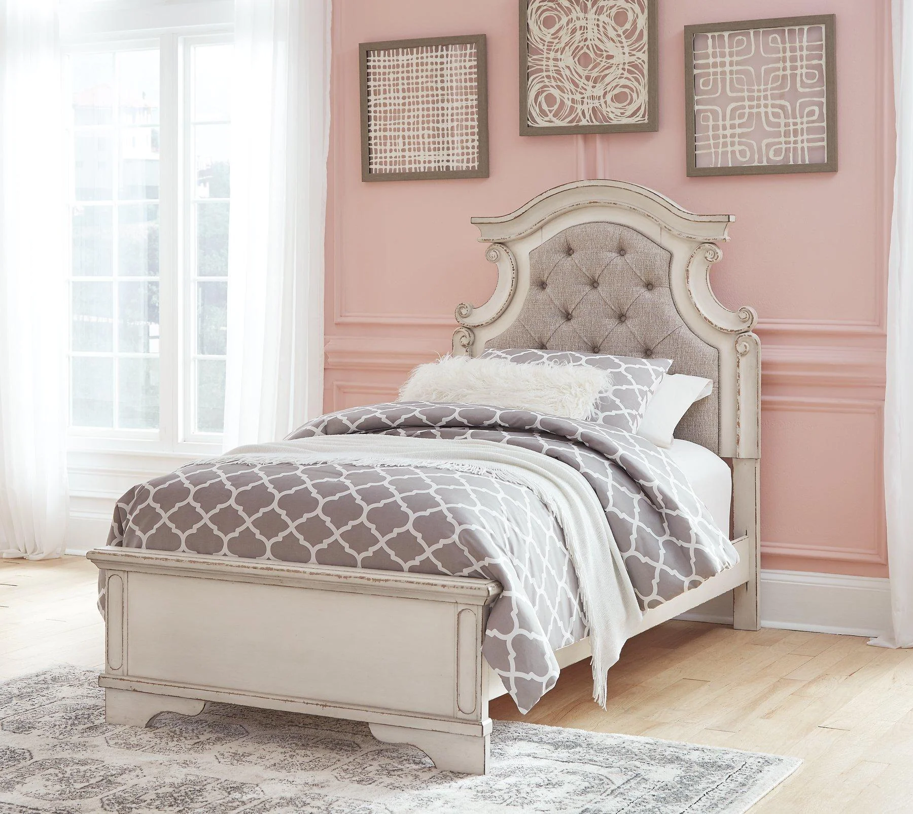 Realyn Bed - Image 71