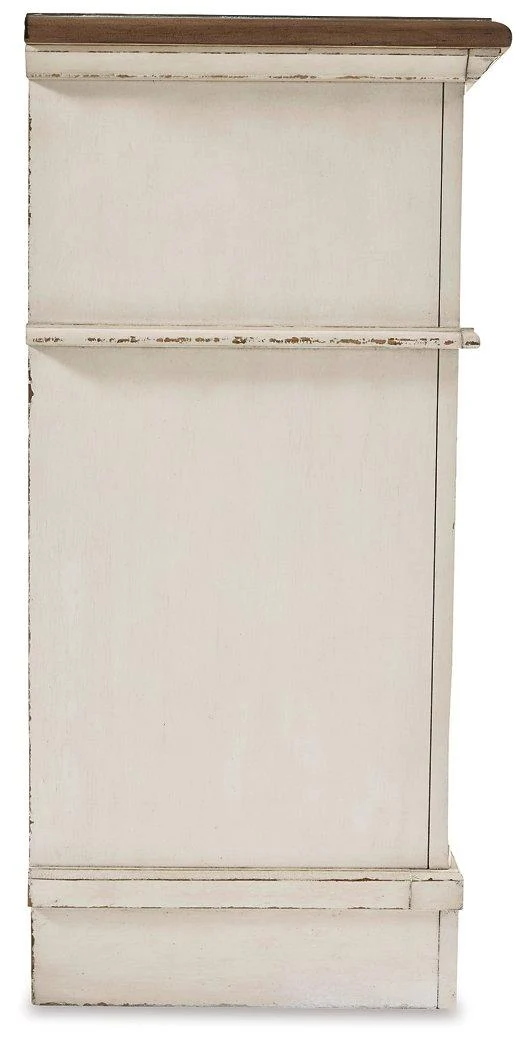Realyn Dresser and Mirror - Image 27