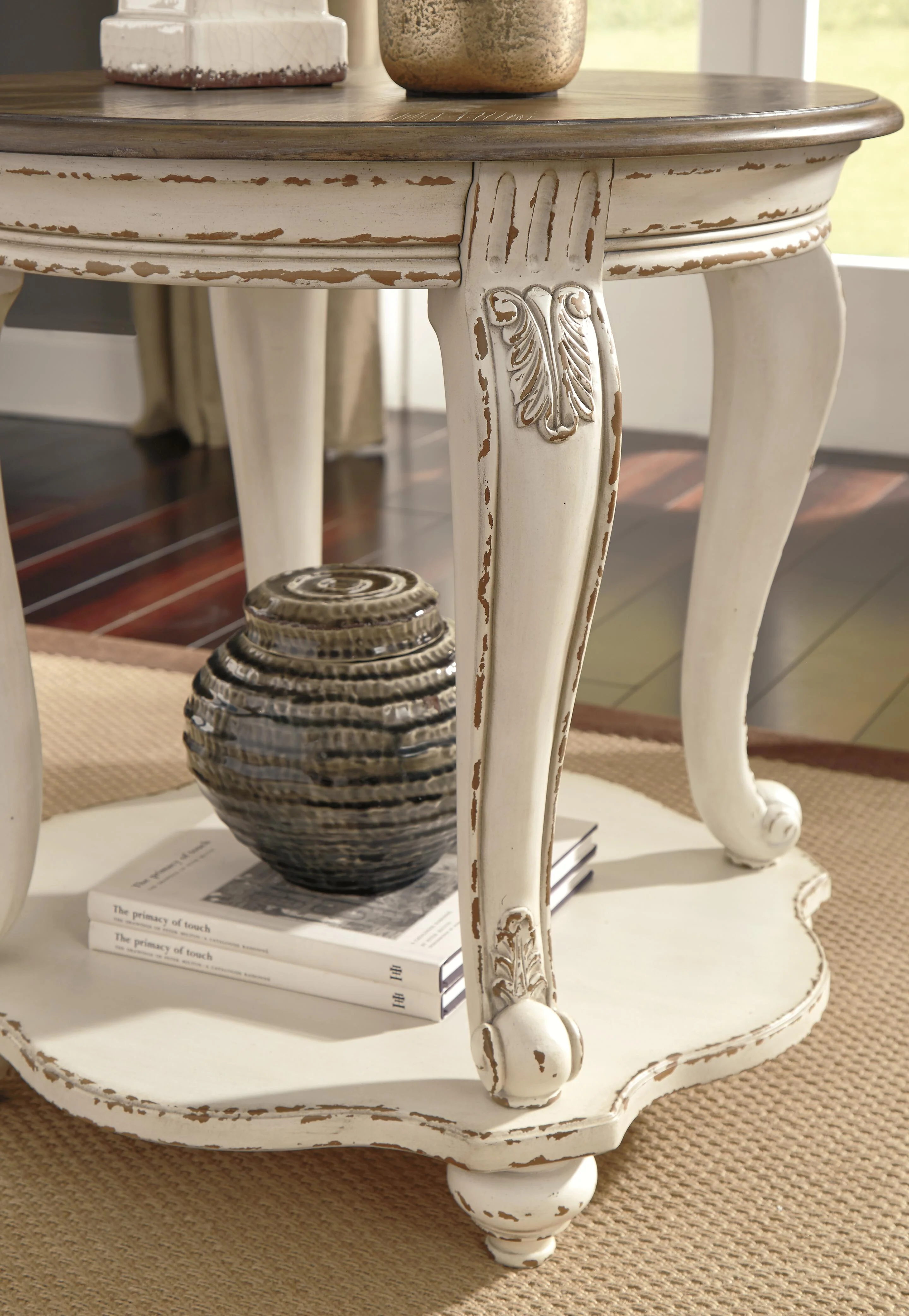 Realyn Occasional Table Set - Image 19