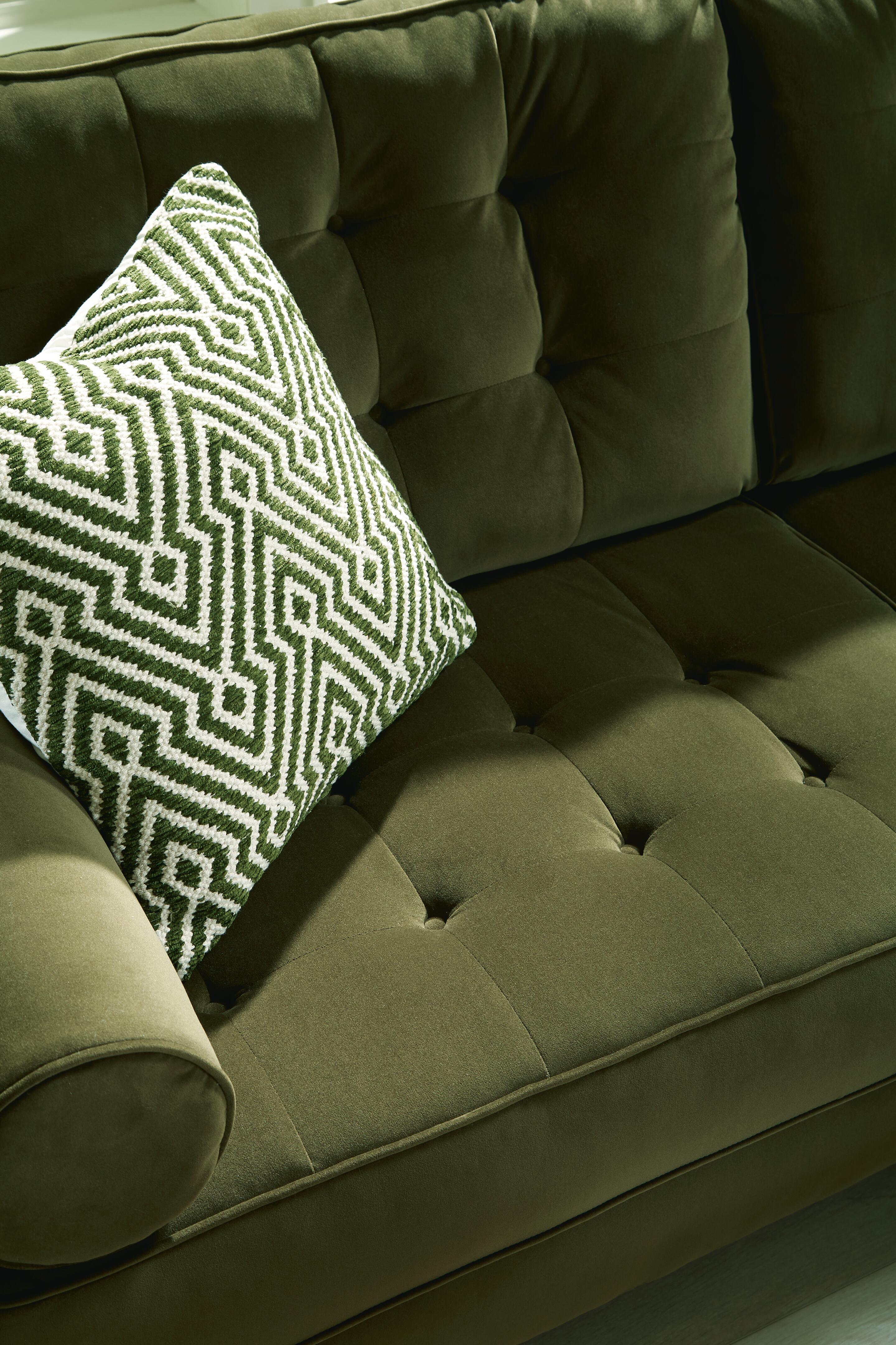 Reveon Lakes Living Room Set - Image 4