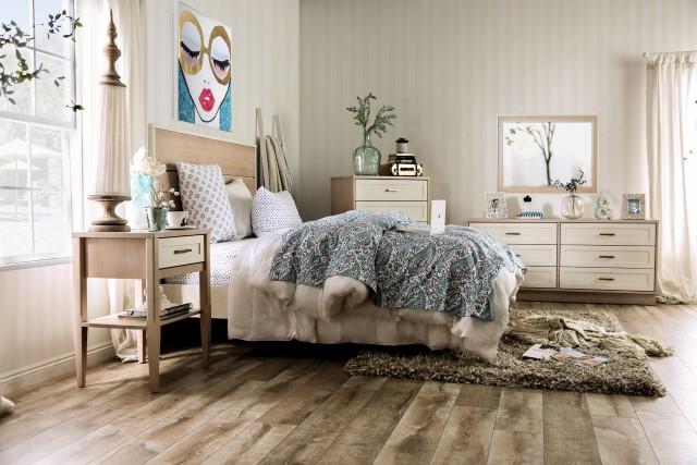 Roseburg Cal.King Bed - Image 3
