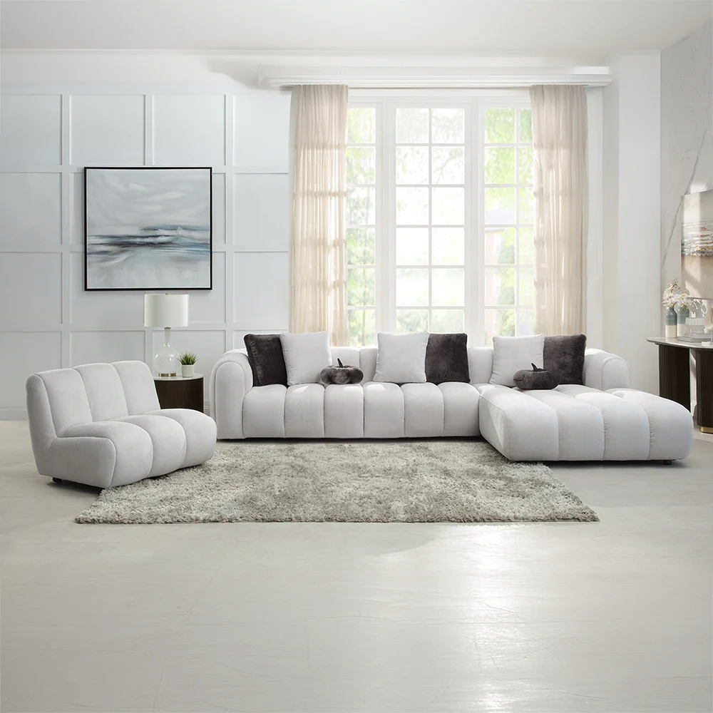 Sectional Sofa w/8 Pillows - Image 8