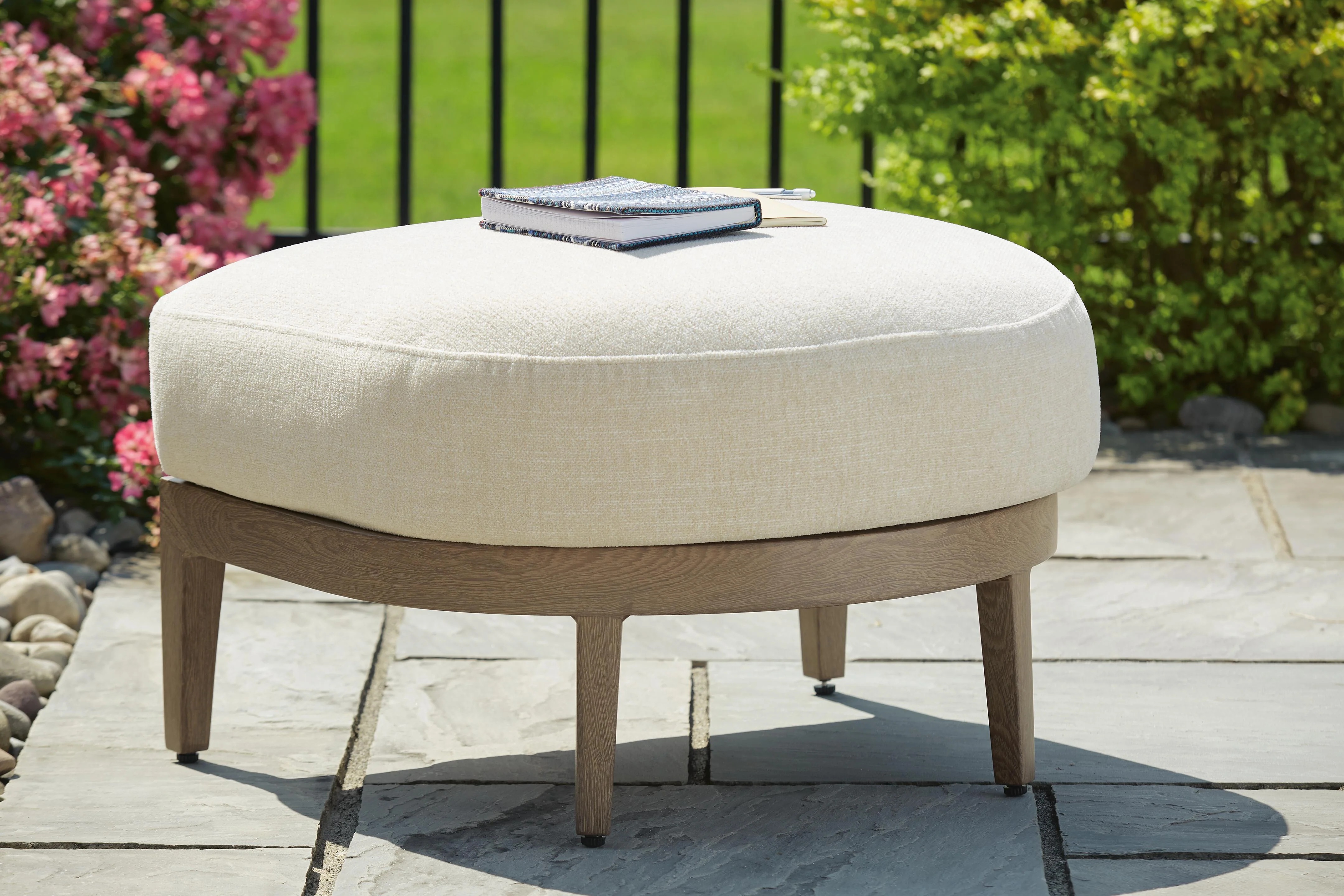 Serene Bay Outdoor Ottoman with Cushion - Image 2