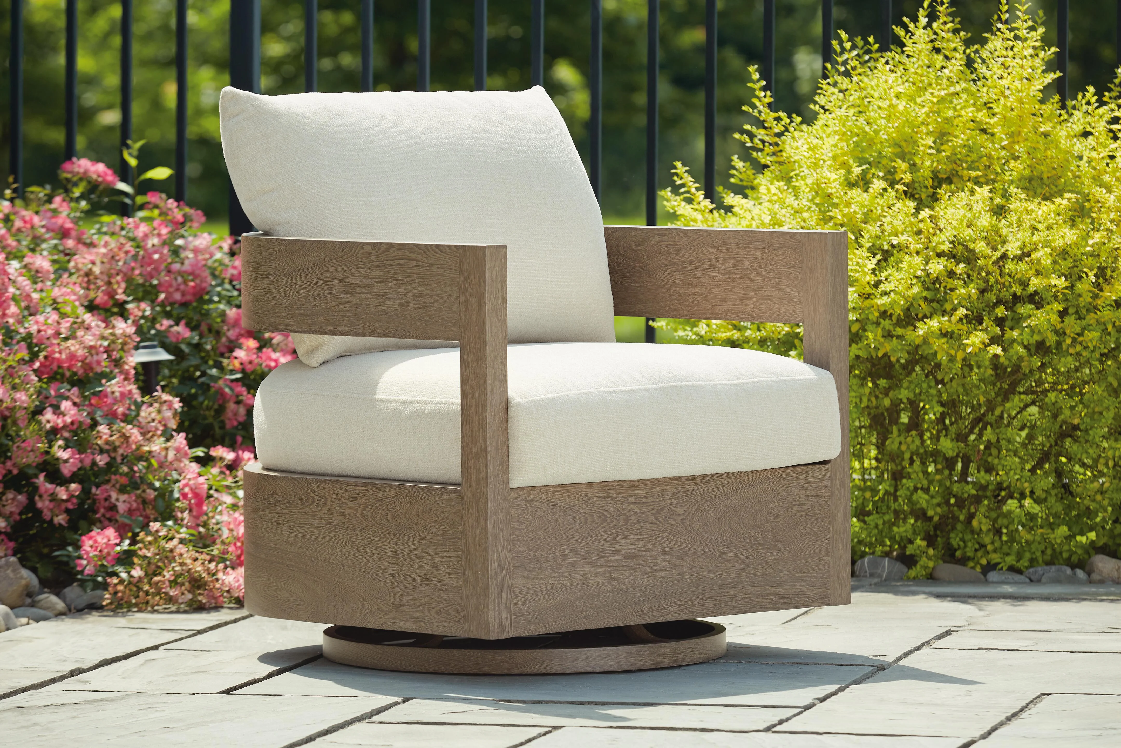 Serene Bay Outdoor Swivel Glider Chair with Cushion - Image 2