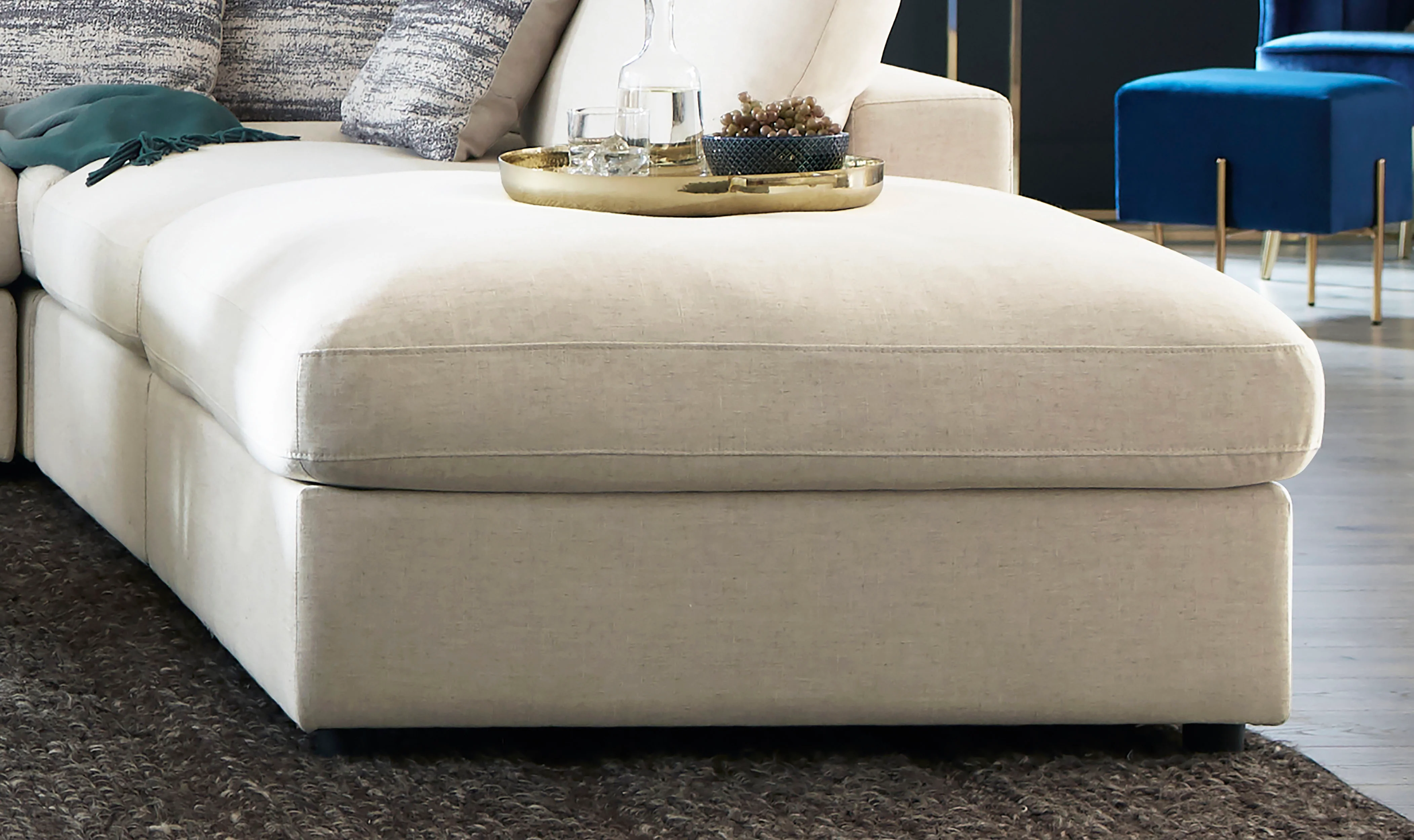 Serene Ottoman - Image 2
