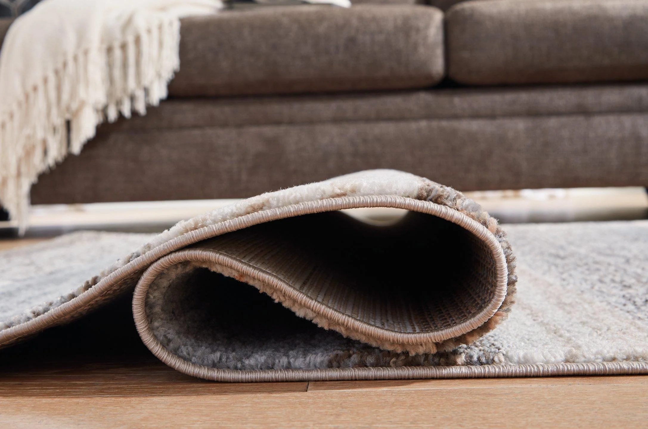 Sethburn Rug - Image 10