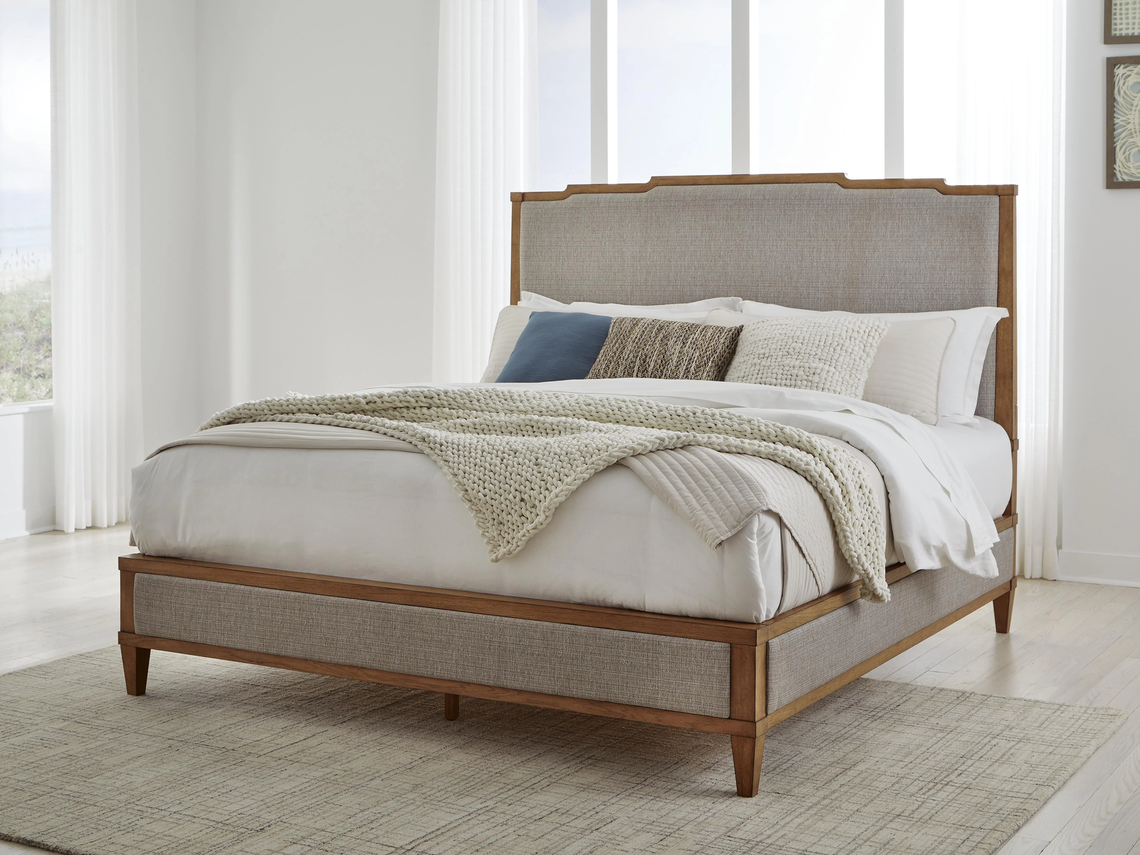 Sharlance Bedroom Set - Image 9