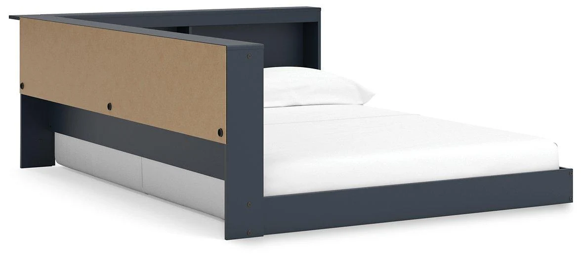 Simmenfort Bed - Image 62
