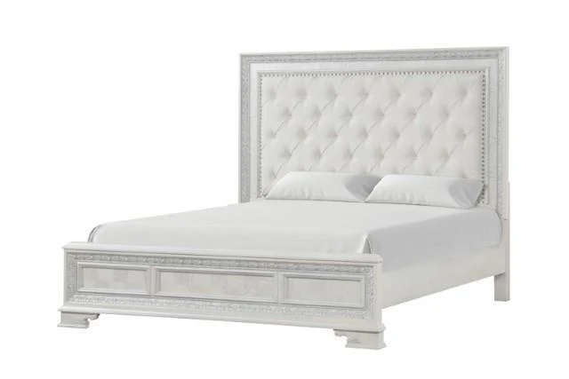 Stella Mia 4 Pc 5 Pc Queen Bedroom Set White - Image 17