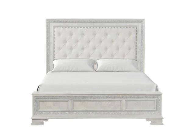 Stella Mia 4 Pc 5 Pc Queen Bedroom Set White - Image 18