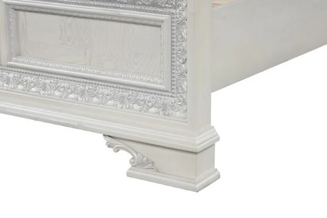 Stella Mia 4 Pc 5 Pc Queen Bedroom Set White - Image 20