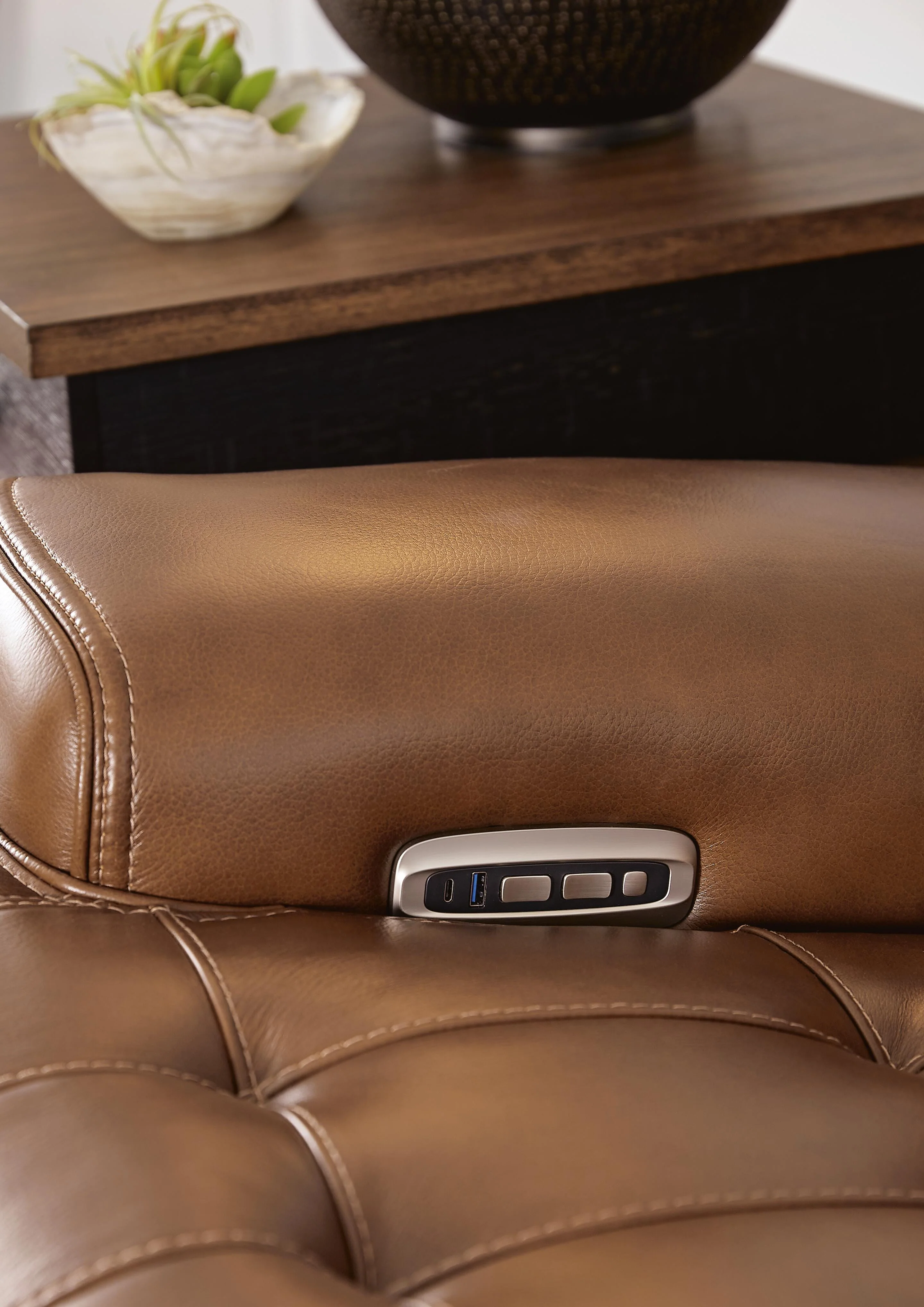 Temmpton Reclining Sectional - Image 20