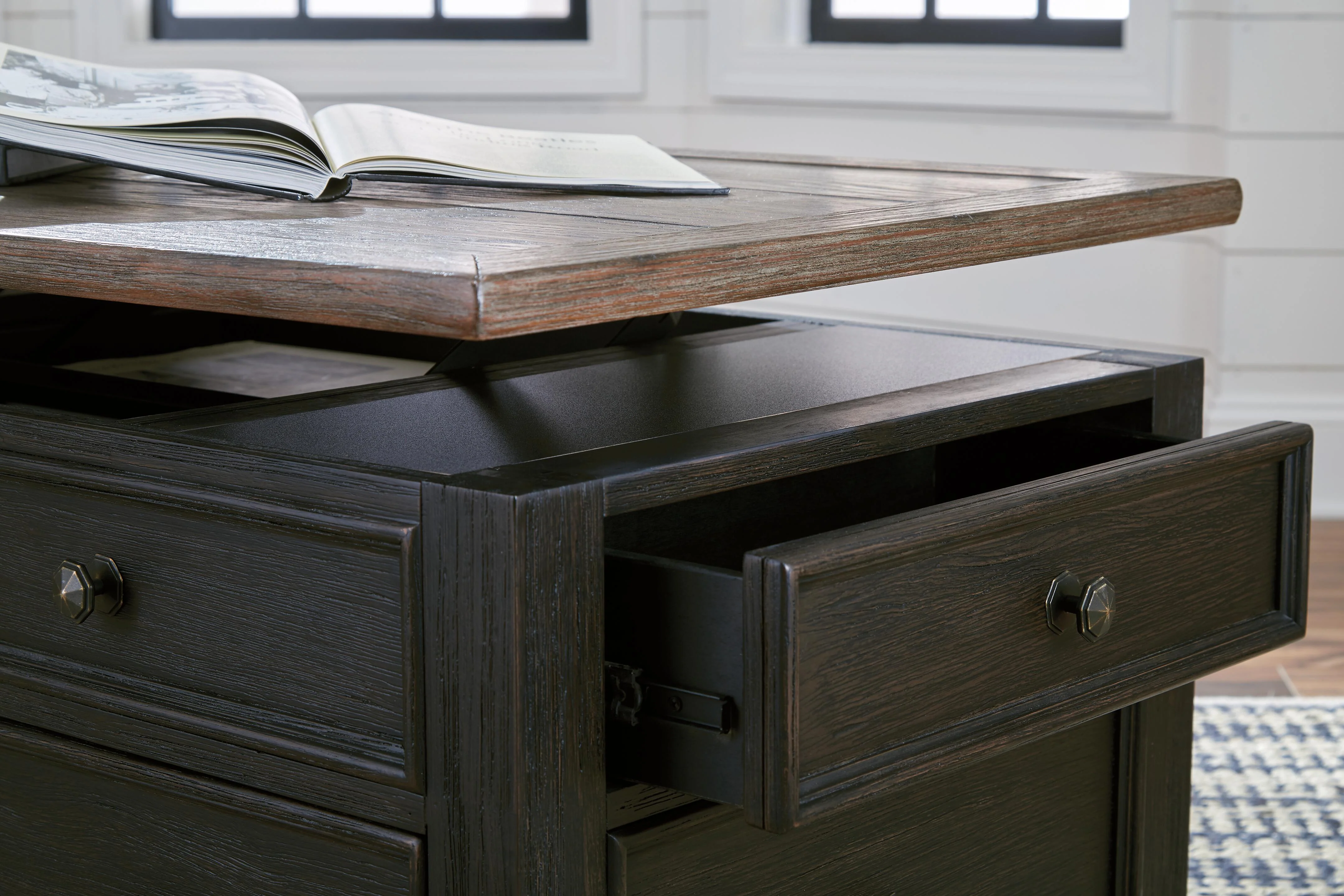Tyler Creek Occasional Table Set - Image 9