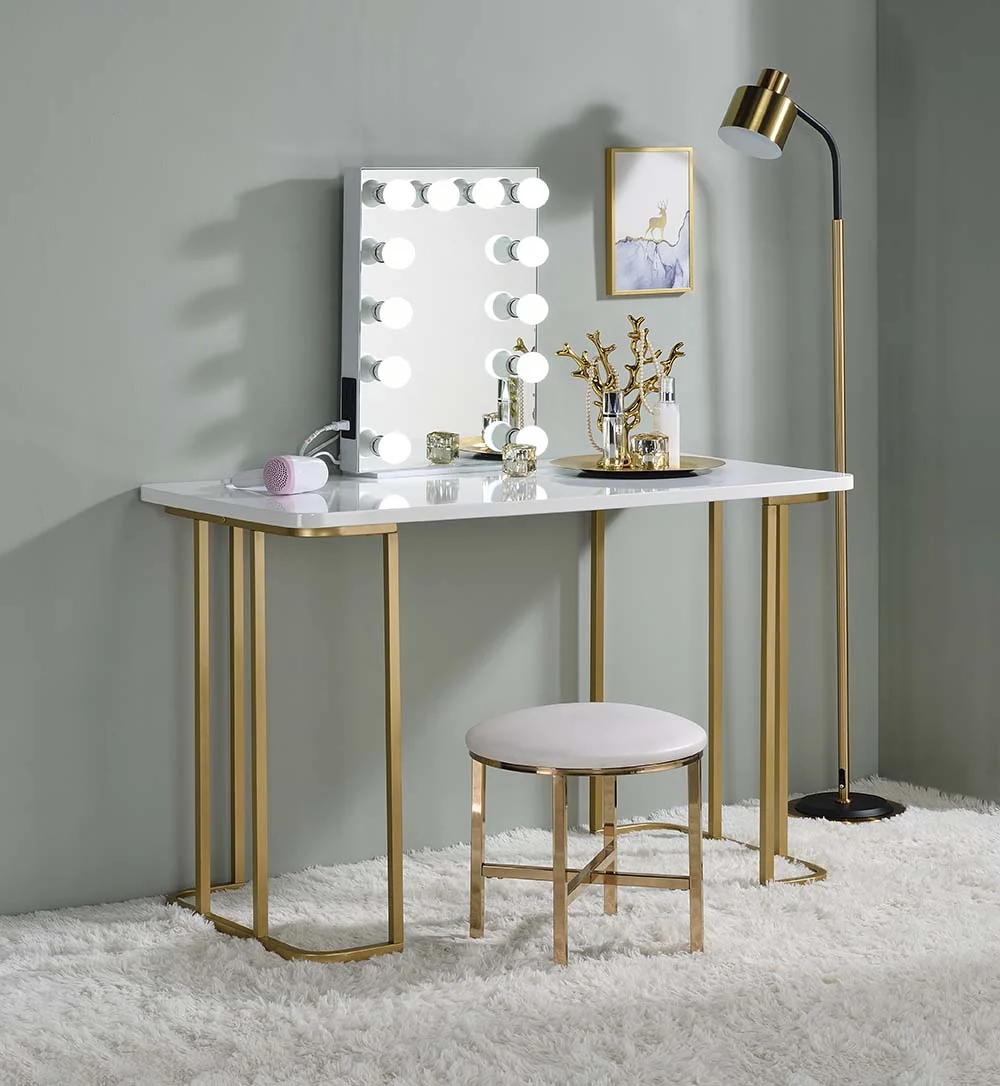 Vanity Desk(Same 93102) - Image 3