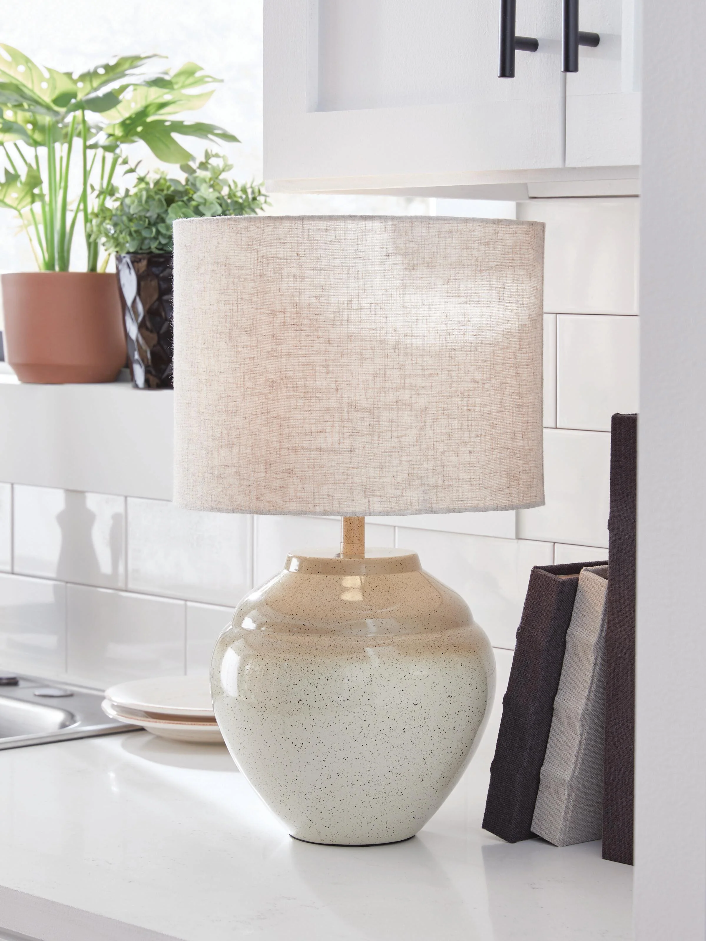 Waldish Table Lamp - Image 2